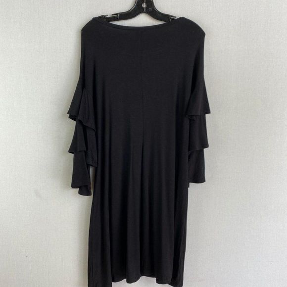 CHELSEA & THEODORE TIERED SLEEVE DRESS NWT - Picture 2 of 7